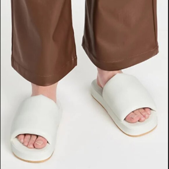 STAND STUDIO Tuva Slippers Sz 5 Women's White Faux Leather Slip On - Picture 1 of 12